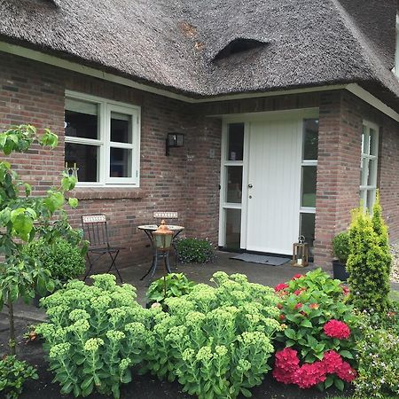BuitenLuttenberg Appartement Buitenkant foto